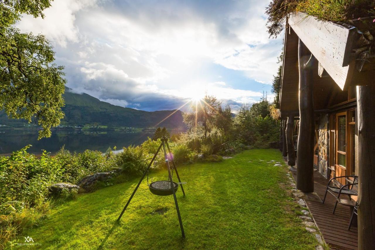 Troll Fjordhytter Syvde Esterno foto
