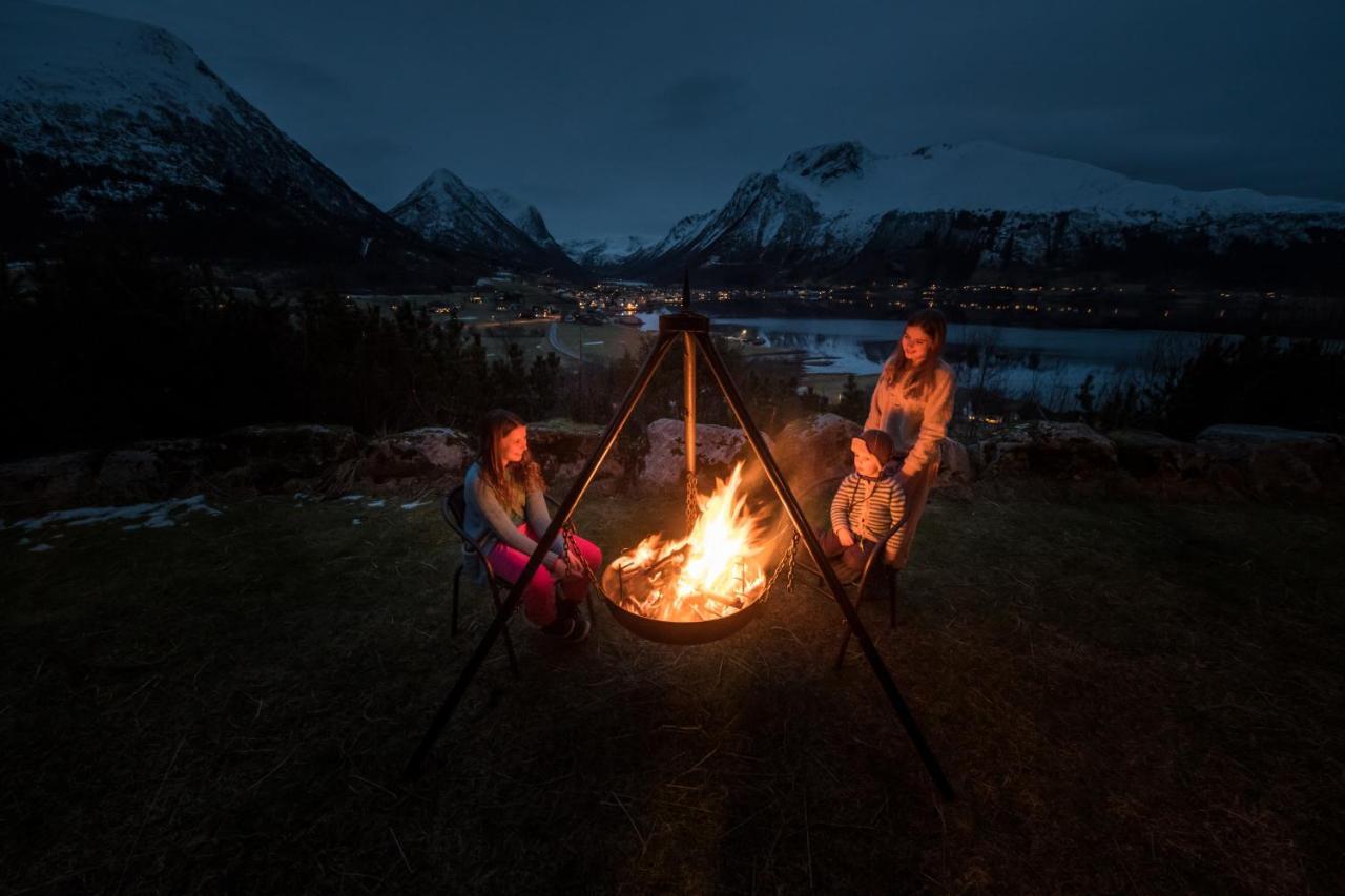 Troll Fjordhytter Syvde Esterno foto